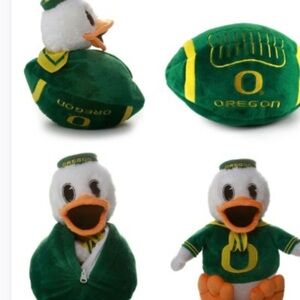 NCAA Oregon Ducks Plush Toy - reversible football to duck!